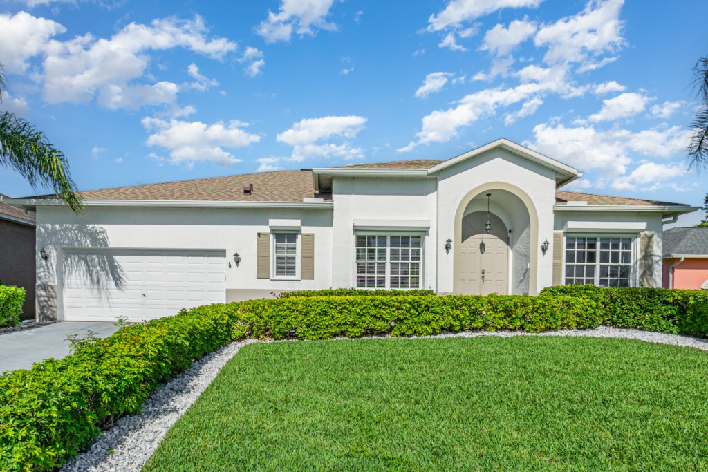 North Fort Myers Lawn Mowing Service