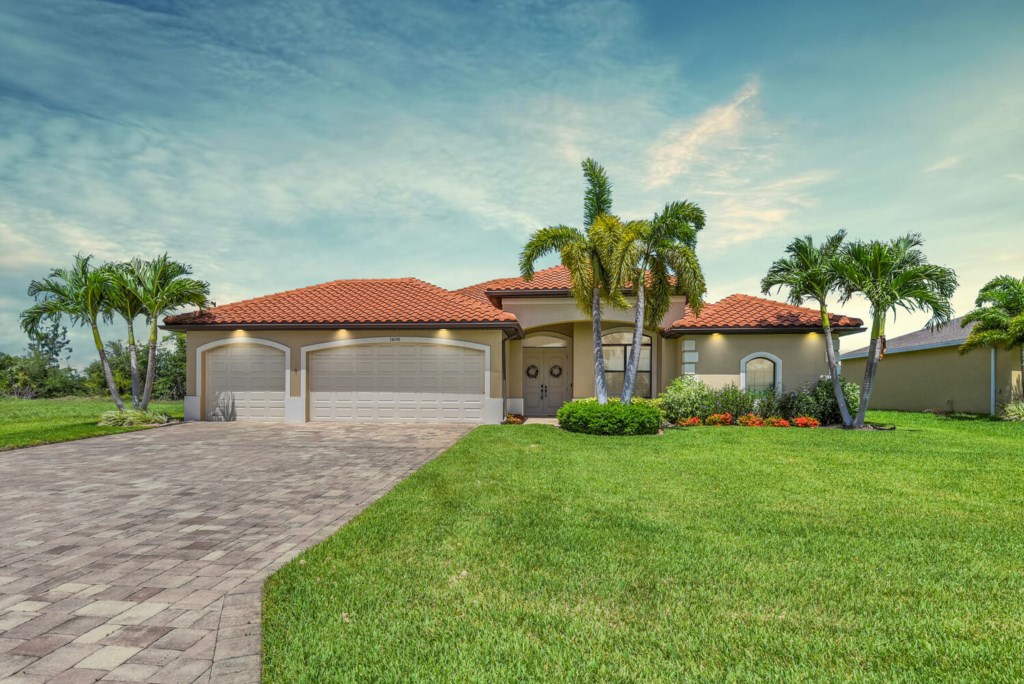 North Fort Myers Lawn Mowing Service