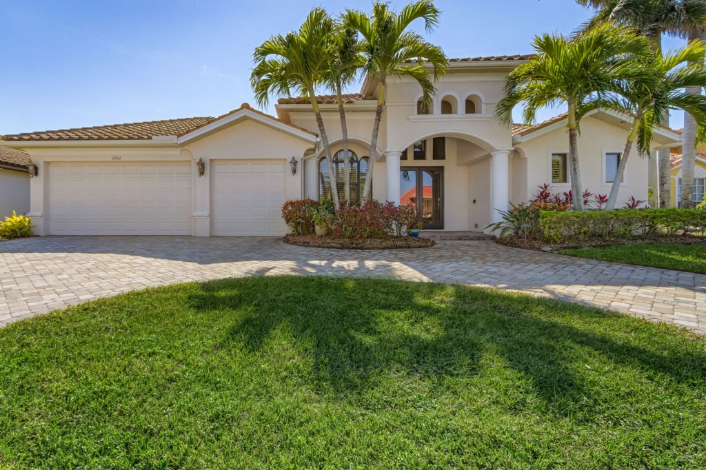 North Fort Myers Lawn Mowing Service