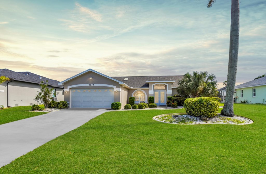 Cape Coral Lawn Mowing Service